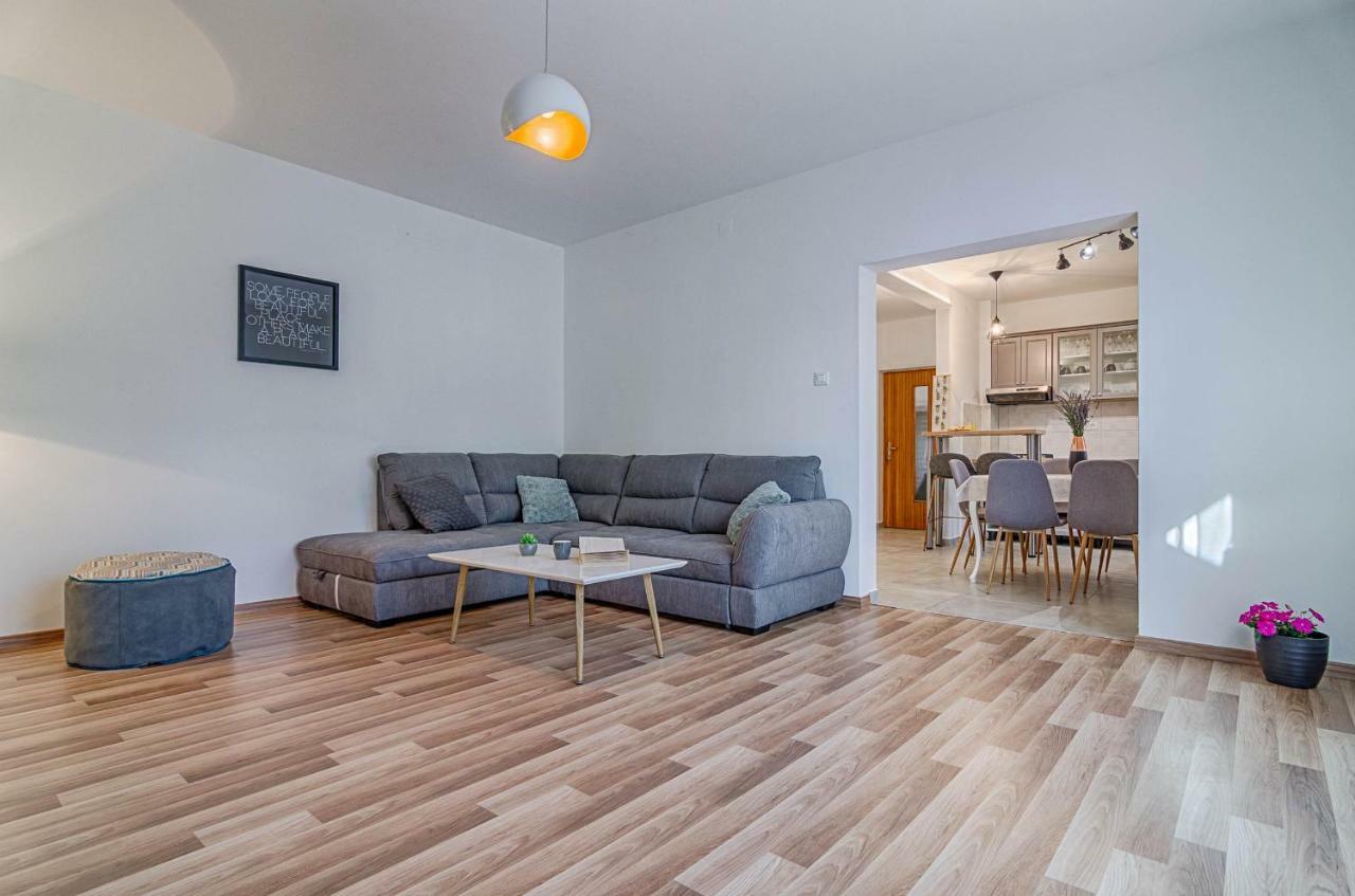 Prodan Apartament